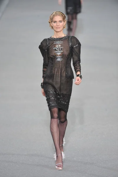 Look 52